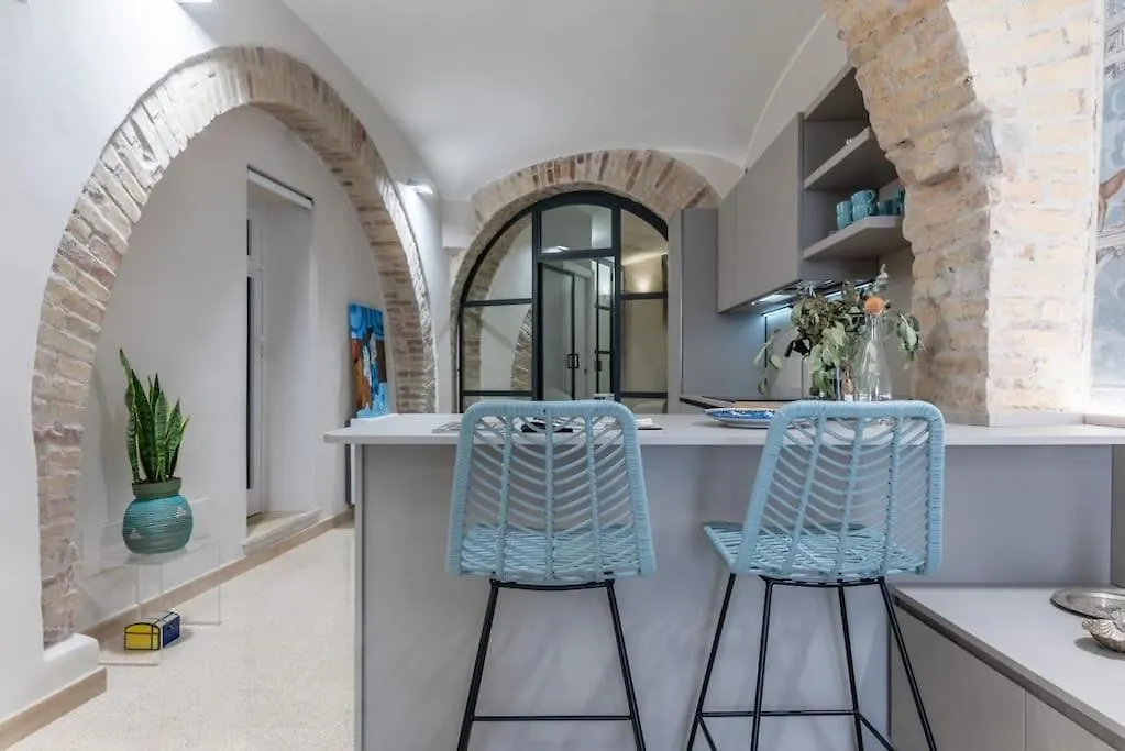 Apartment Domuslatina Monti - Luxury Stay In The Heart Of Rome
